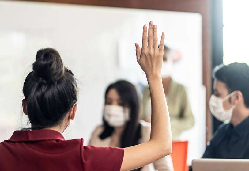 Incorpora has adapted to the needs arising in the pandemic context by offering training actions to prepare job seekers for essential jobs. Image of the "la Caixa" Foundation's Incorpora Programme training resource