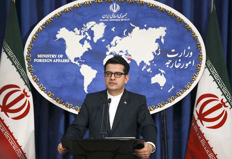 El portavoz de Ministerio de Relaciones Exteriores de Irán, Abbas Mousavi, habla en una conferencia de prensa en Teherán, Irán