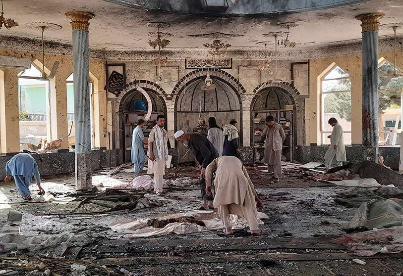 atentado-mezquita-chií-afganistán-kunduz (7)