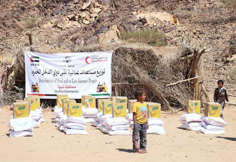 ayuda-humanitaria-emiratos-arabes