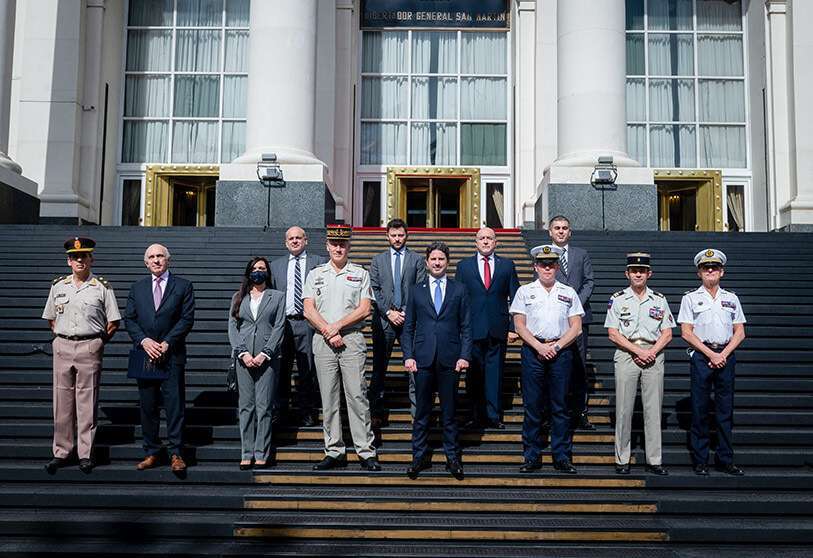 Argentina y Francia colaboran estrechamente en materia de Defensa