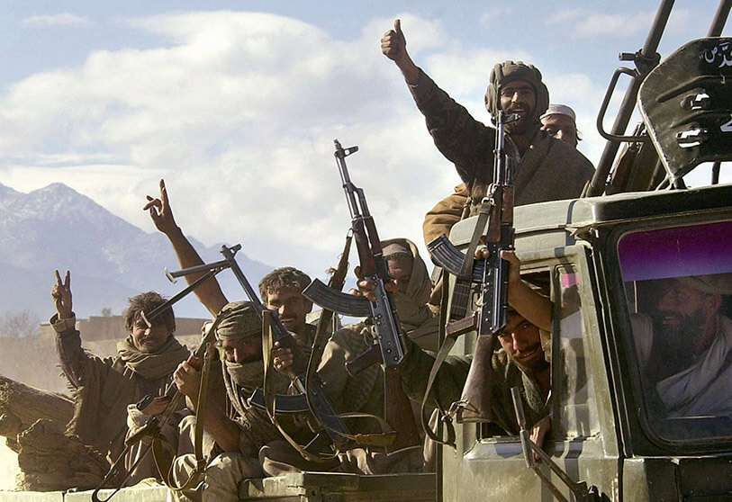 combatientes-anti-taliban-tora-bora