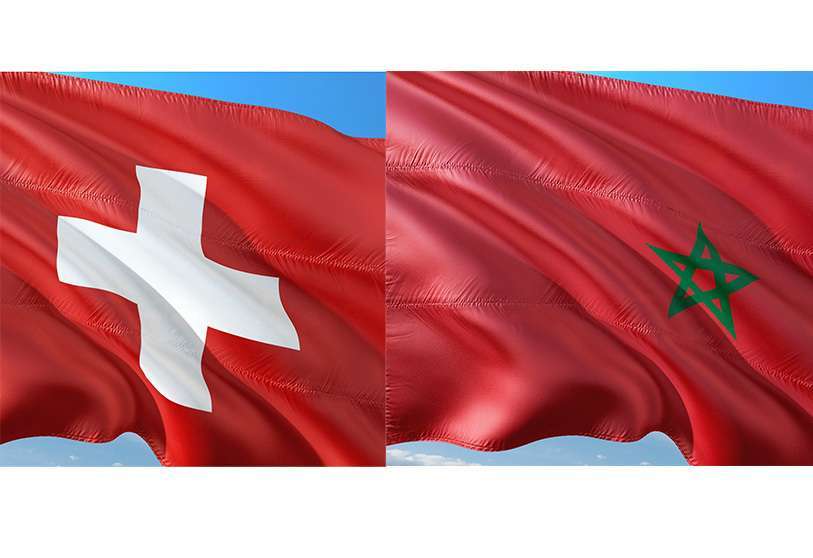 Banderas de Suiza y Marruecos