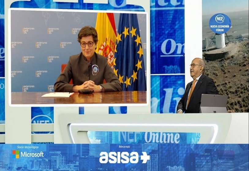 conferencia ministra 1