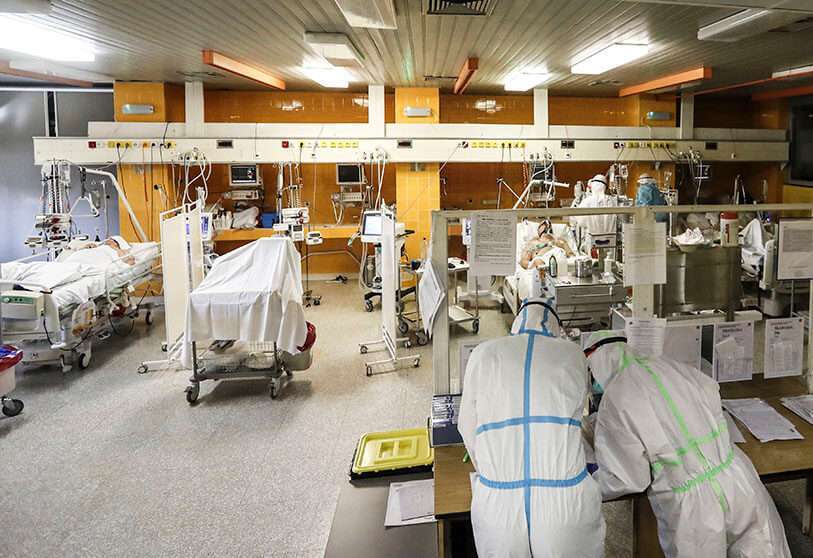 PHOTO/REUTERS – Pacientes de COVID-19