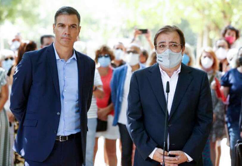 La calle no cree en un tipo que agradece a la prensa que le acompañe y sea incapaz de contestar a una sola pregunta.