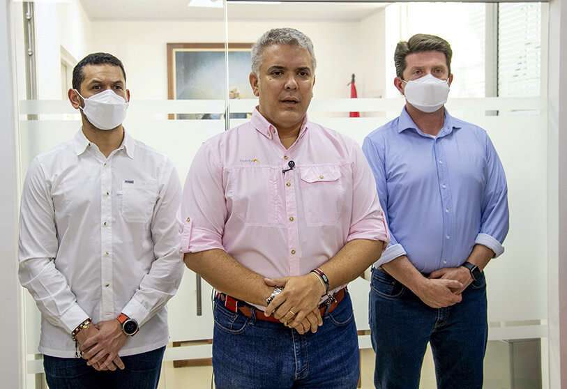 Presidencia de Colombia, el presidente Iván Duque habla, flanqueado por el ministro del Interior Daniel Palacios y el ministro de Defensa Diego Molano, en Cúcuta, Colombia, el viernes 25 de junio de 2021. PHOTO/CESAR CARRIÓN