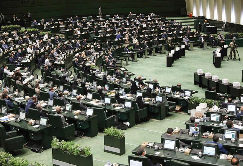 parlamento-iran