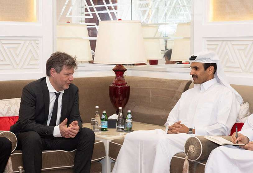 Saad Sharida al-Kaabi, Ministro de Energía de Qatar, se reúne con el Ministro de Economía alemán Robert Habeck, en Doha, Qatar, el 20 de marzo de 2022 Qatar News Agency via REUTERS