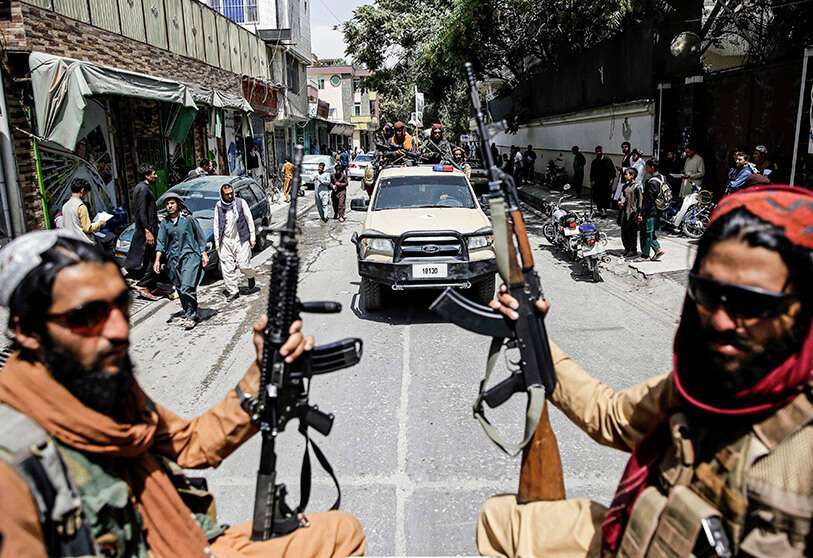 Turquía admite contactos oficiales con los talibanes en Kabul