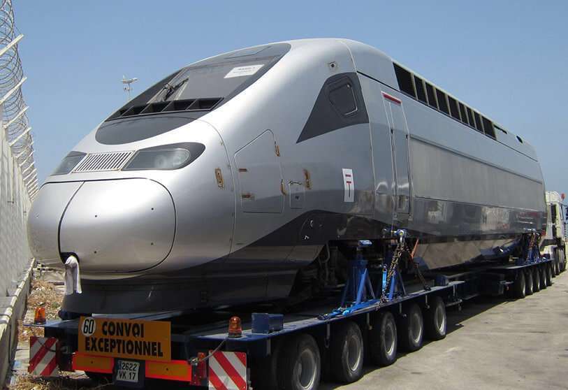 Vagón de un tren de alta velocidad TGV producido por Alstom en el puerto marroquí de Tánger PHOTO/AFP