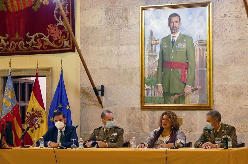 De izquierda a derecha, Jorge Mestre, Fernando García Vaquero, Rosa Sanchidrián y Rafael Morenza durante la conferencia