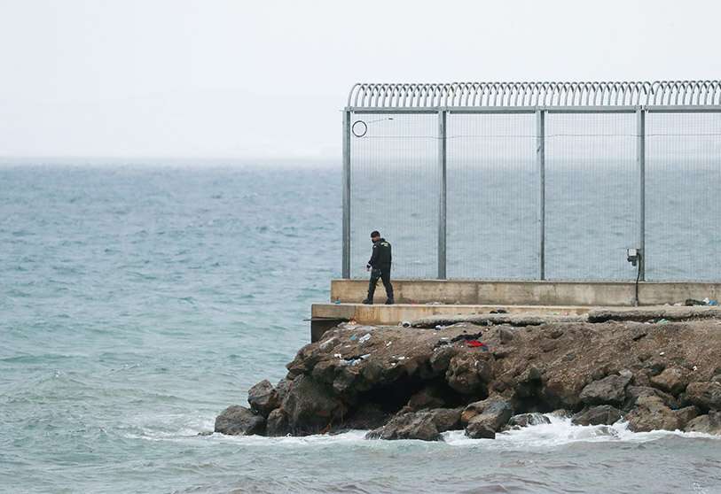 valla-ceuta-guardia civil